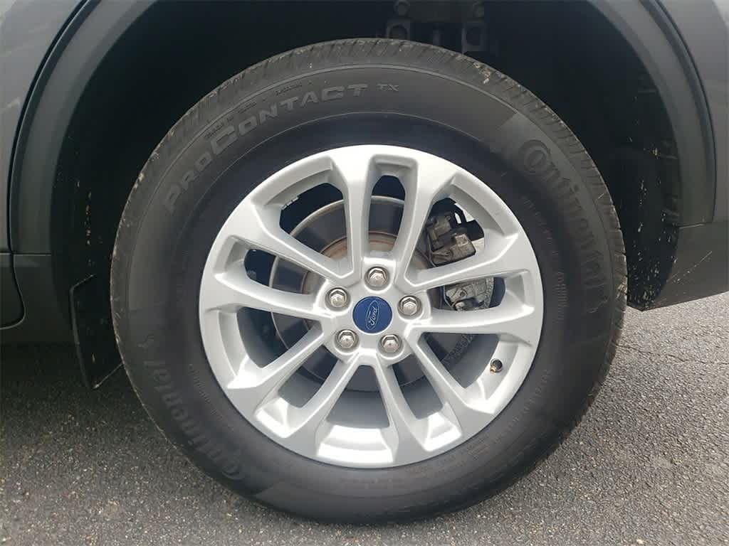 Thumbnail: 2022 Ford Escape - 9