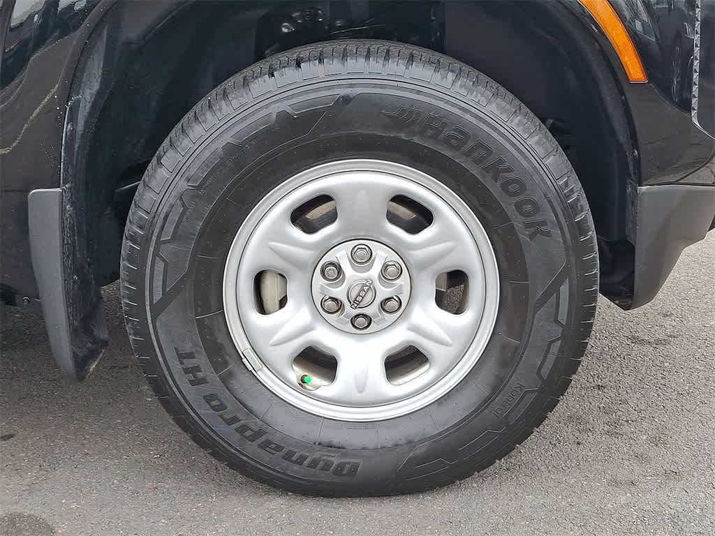 Thumbnail: 2022 Nissan Frontier - 26