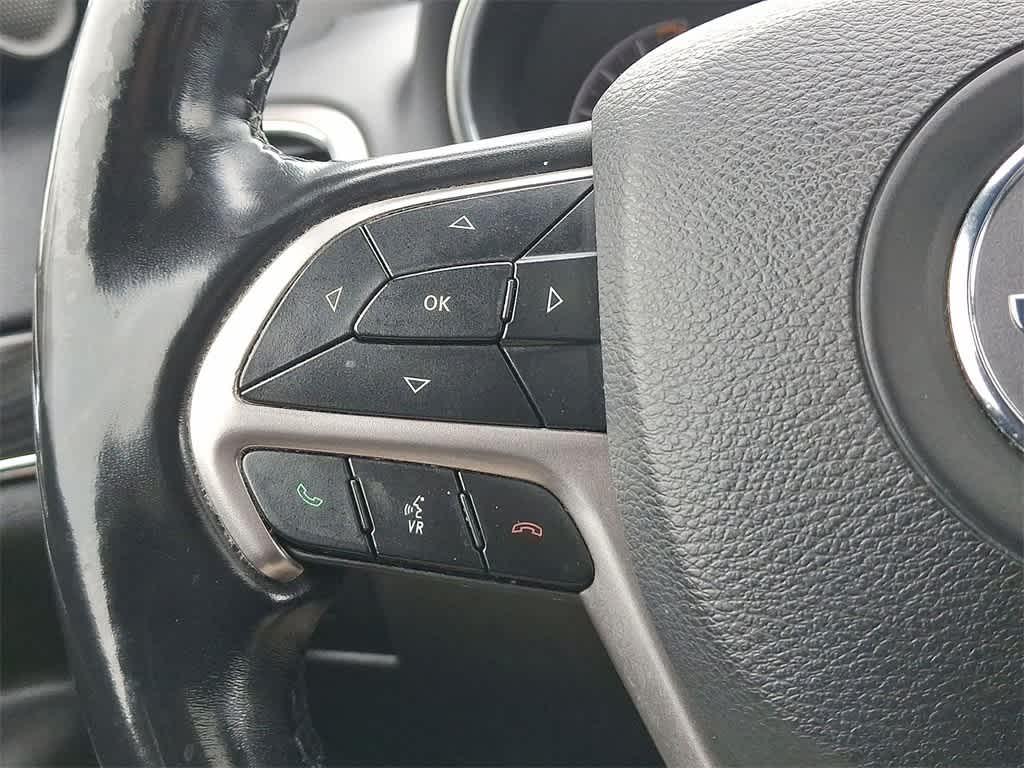 Thumbnail: 2019 Jeep Grand Cherokee - 17