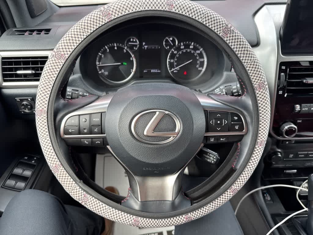 Thumbnail: 2022 Lexus GX - 11