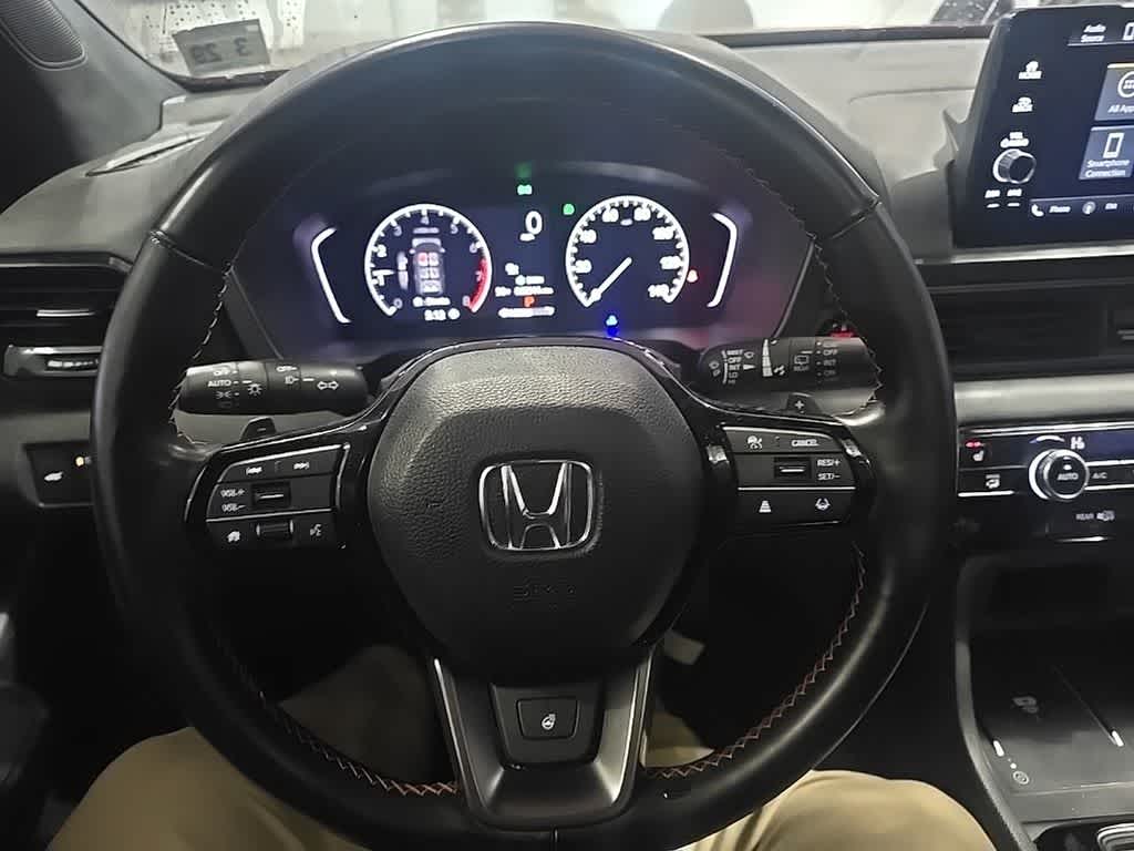 Thumbnail: 2024 Honda Pilot - 16