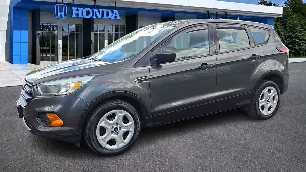 Thumbnail: 2017 Ford Escape - 4