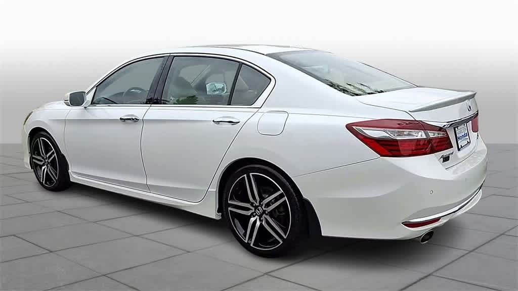 Thumbnail: 2016 Honda Accord - 6