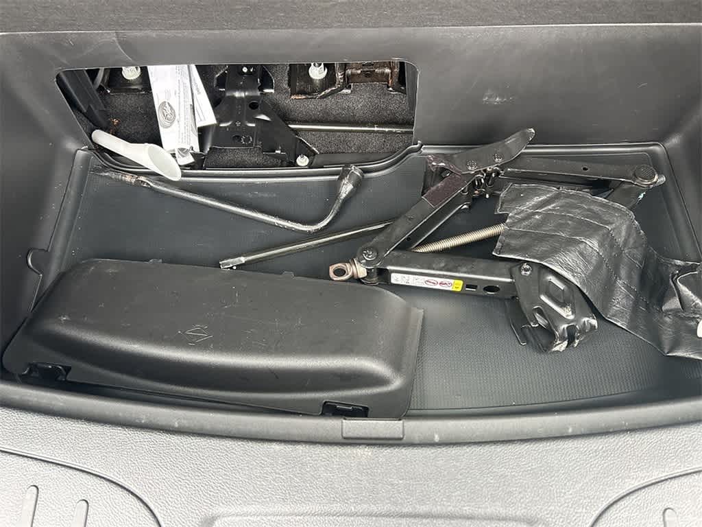 Thumbnail: 2022 Dodge Durango - 12