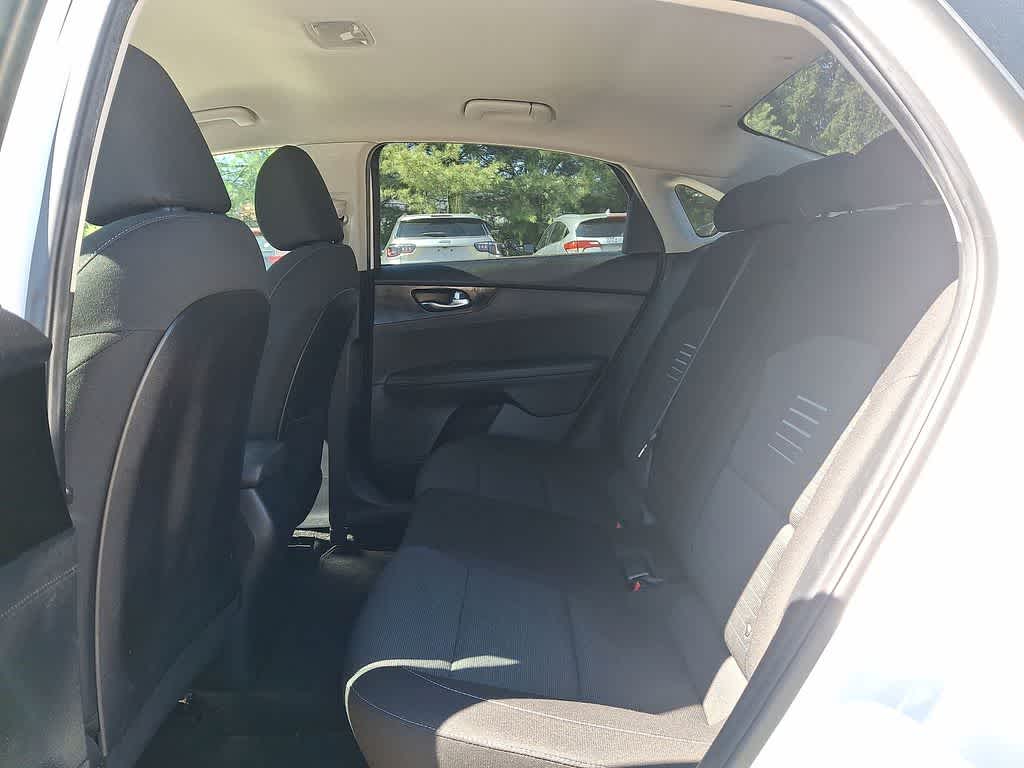 Thumbnail: 2019 Kia Forte - 20