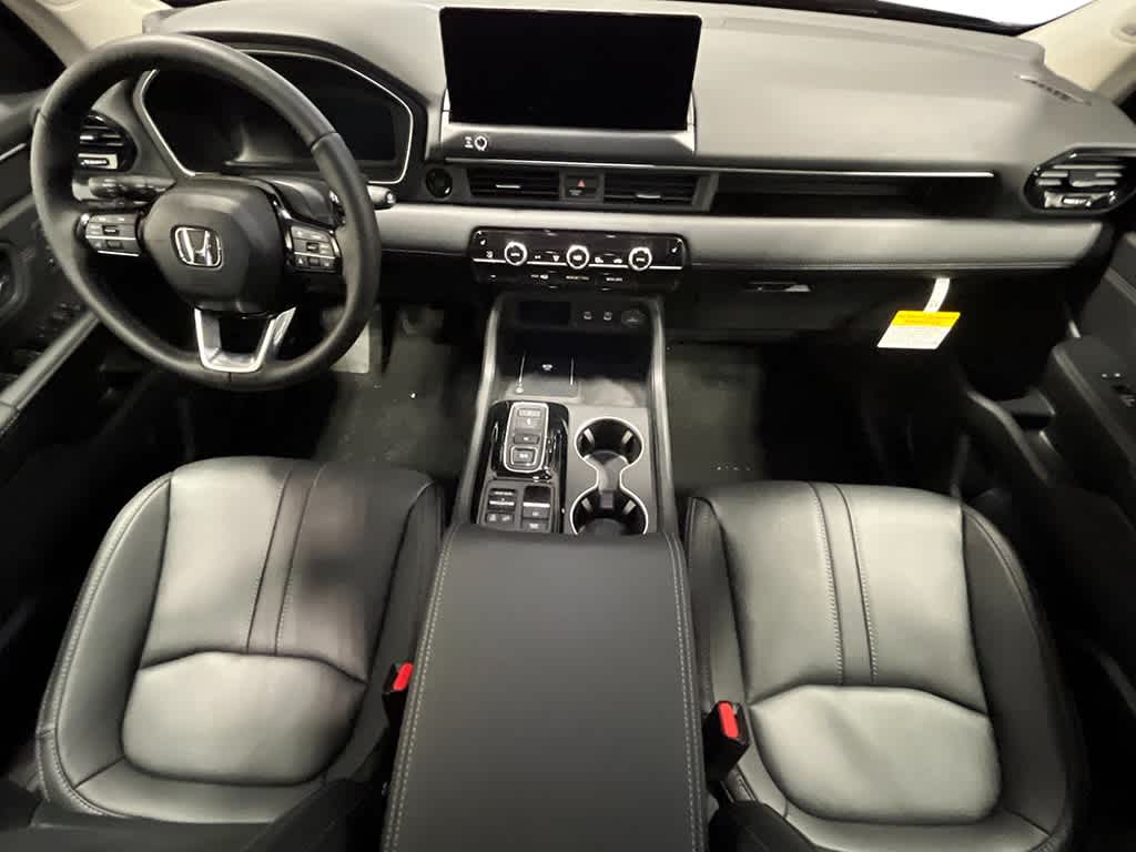 Thumbnail: 2026 Honda Pilot - 16