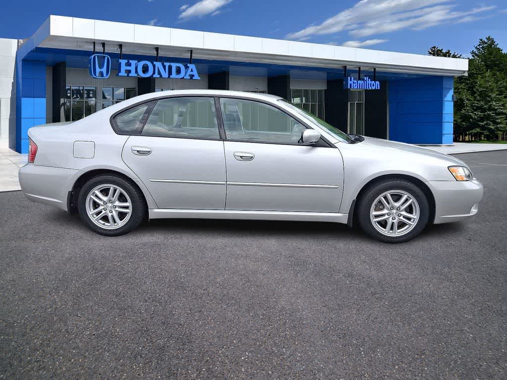 Thumbnail: 2005 Subaru Legacy - 25