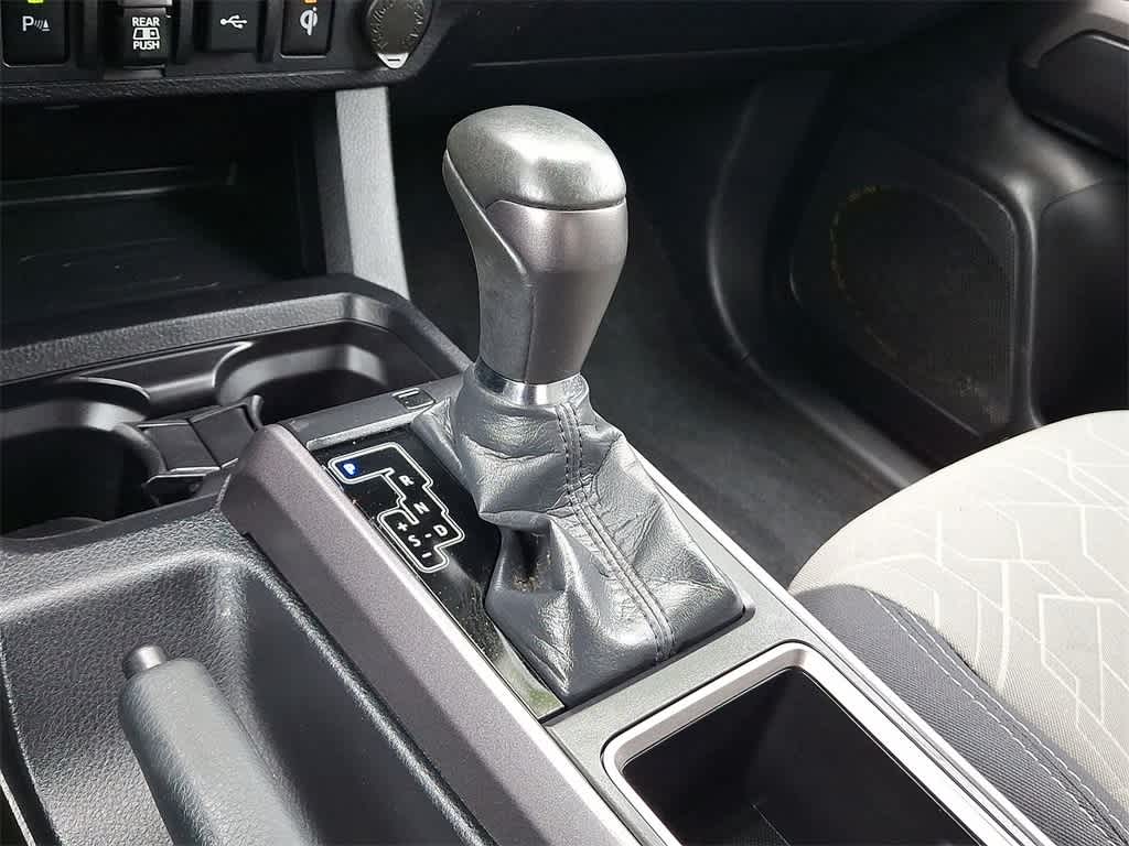 2021 Toyota Tacoma TRD Sport 12