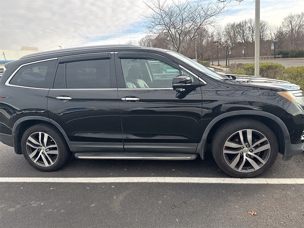 Certified 2018 Honda Pilot Touring SUV
