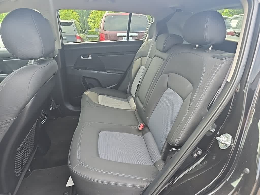 2015 Kia Sportage LX 13