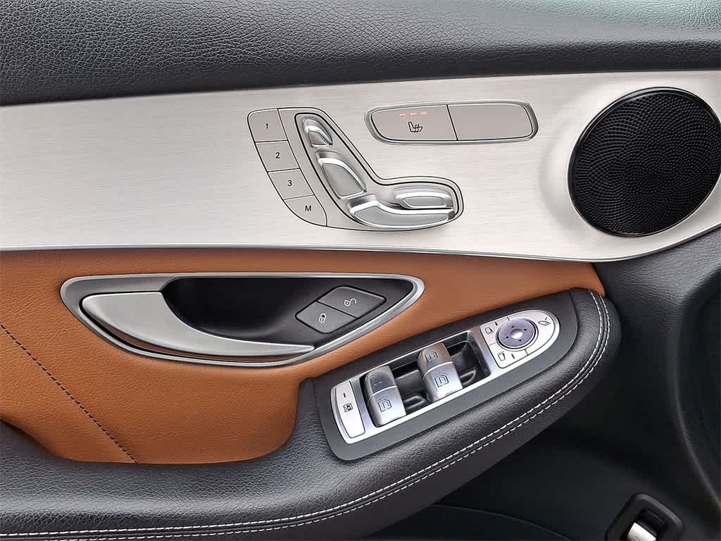 Thumbnail: 2022 Mercedes-Benz GLC - 10