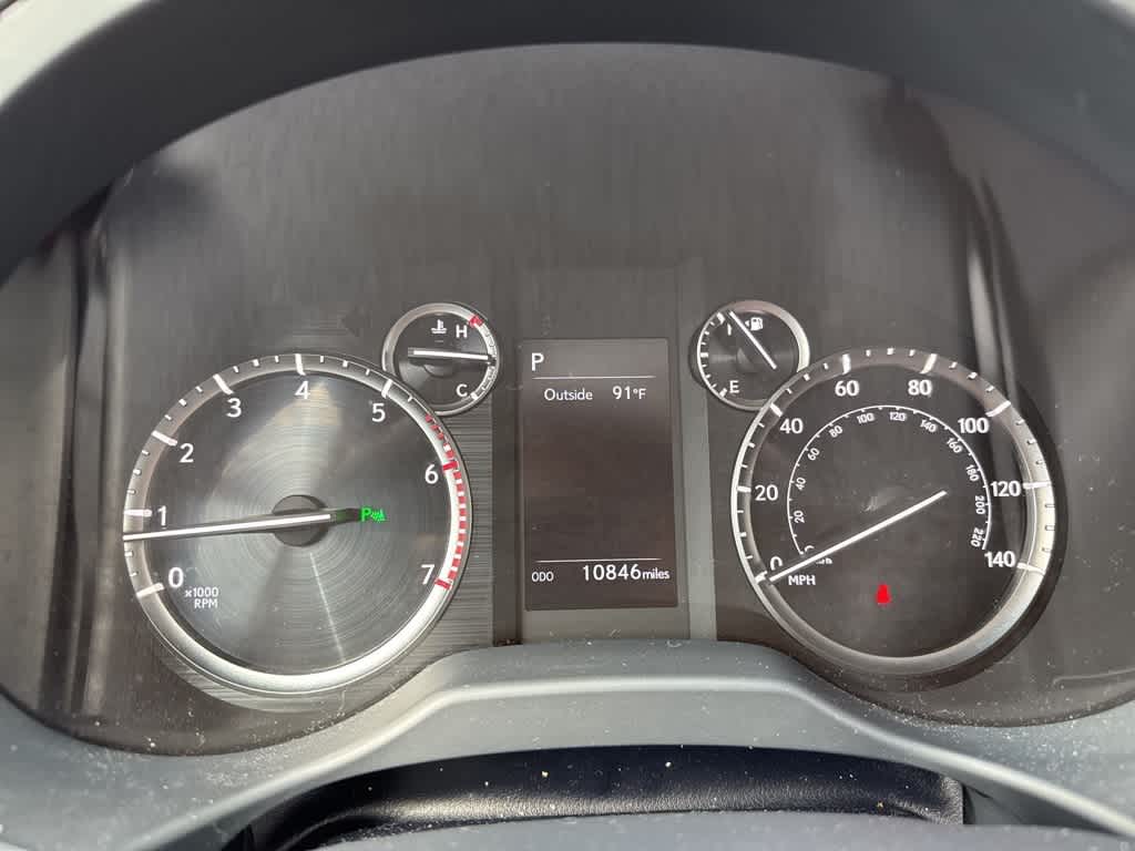 Thumbnail: 2022 Lexus GX - 10