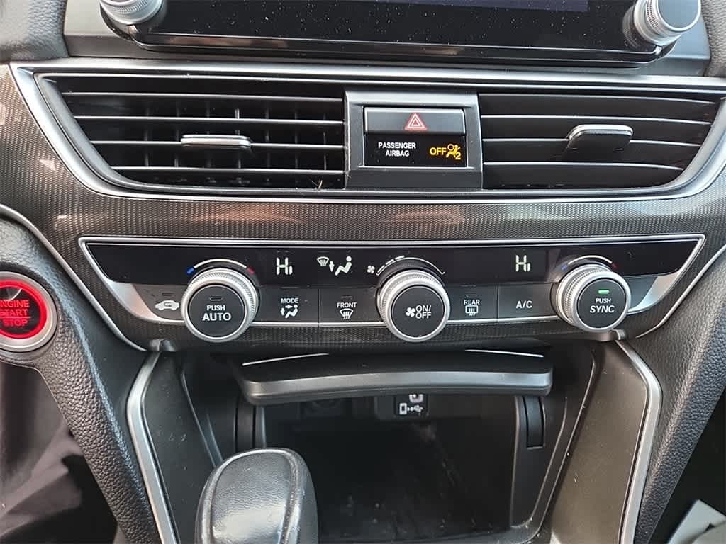 Thumbnail: 2018 Honda Accord - 17