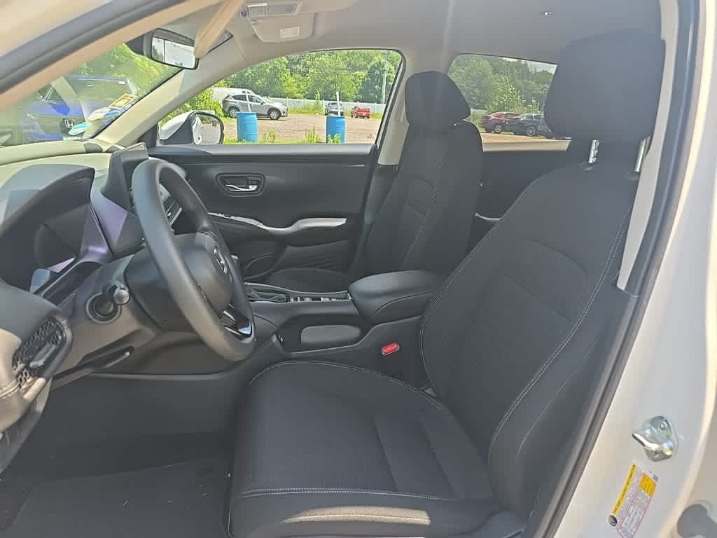 2023 Honda HR-V LX 14