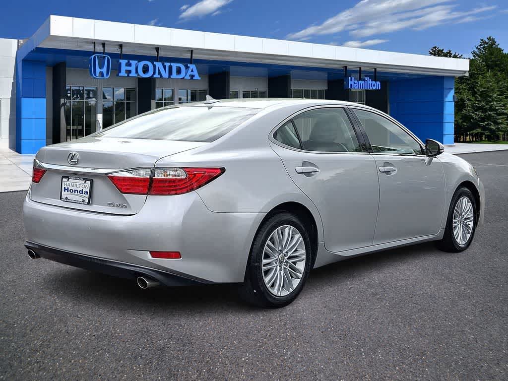 Thumbnail: 2014 Lexus ES - 24