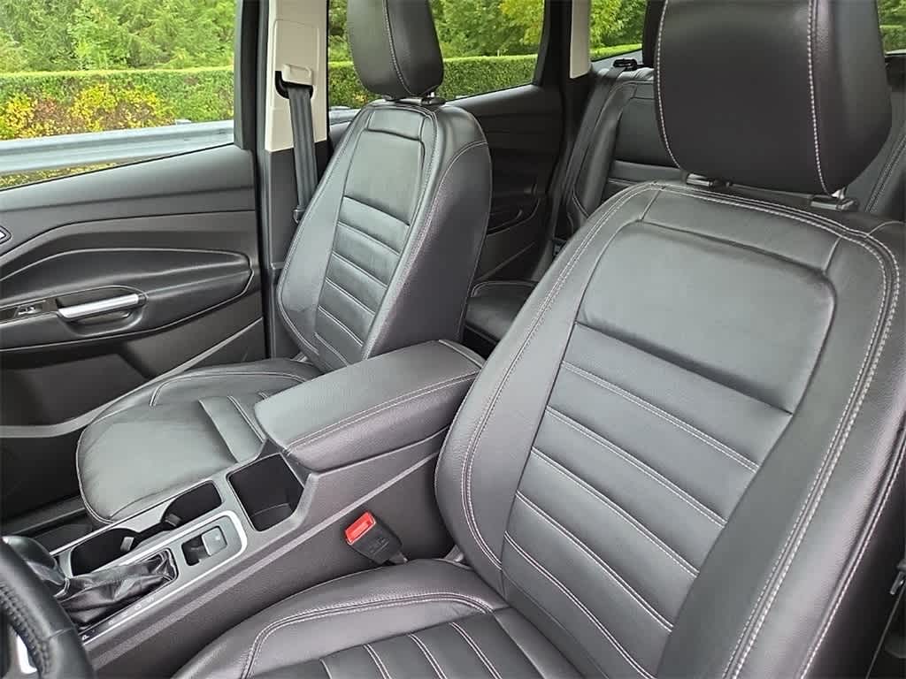 Thumbnail: 2019 Ford Escape - 13