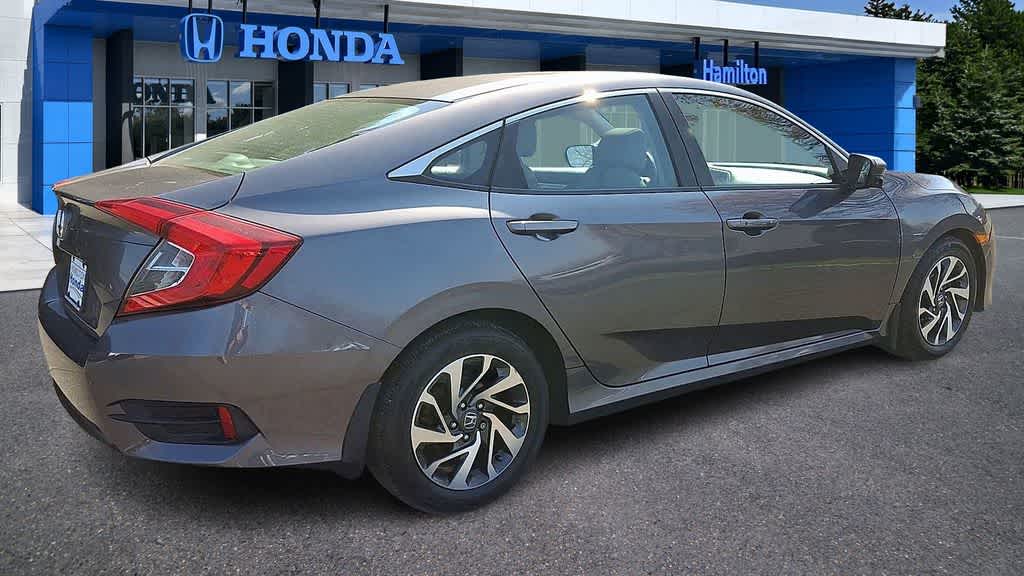 Thumbnail: 2016 Honda Civic - 8