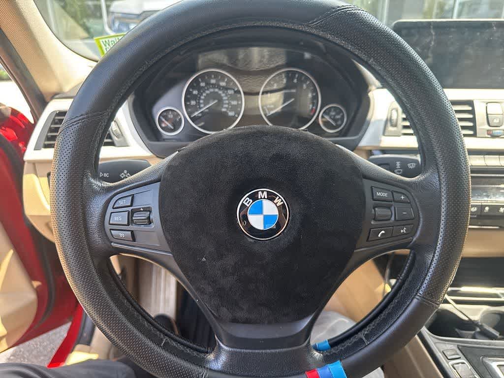 Thumbnail: 2016 BMW 3 Series - 12