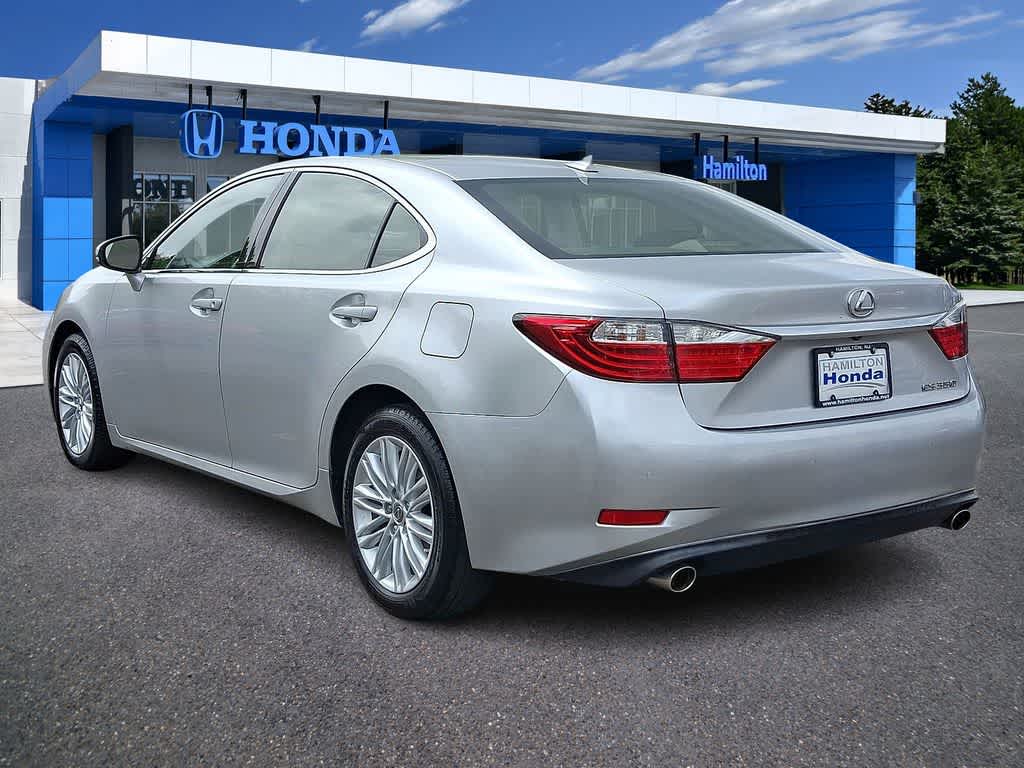 Thumbnail: 2014 Lexus ES - 22