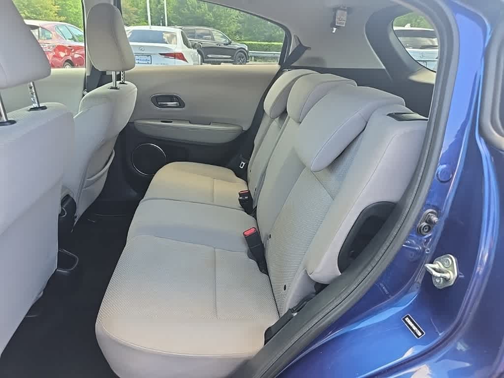 Thumbnail: 2016 Honda HR-V - 14