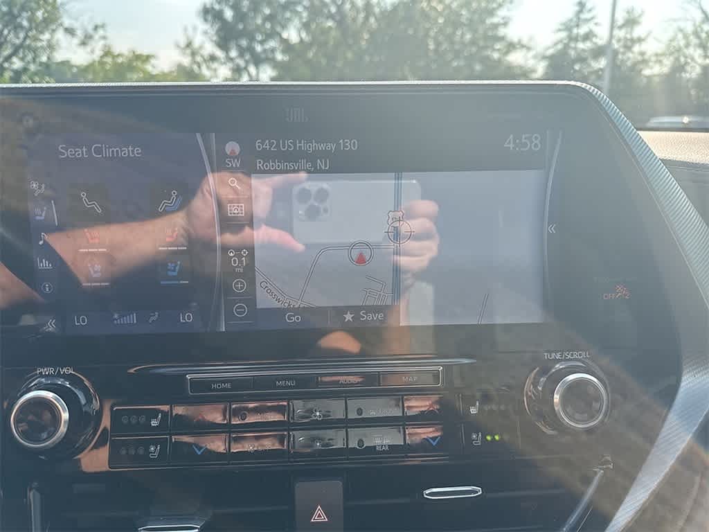 Thumbnail: 2021 Toyota Highlander - 14