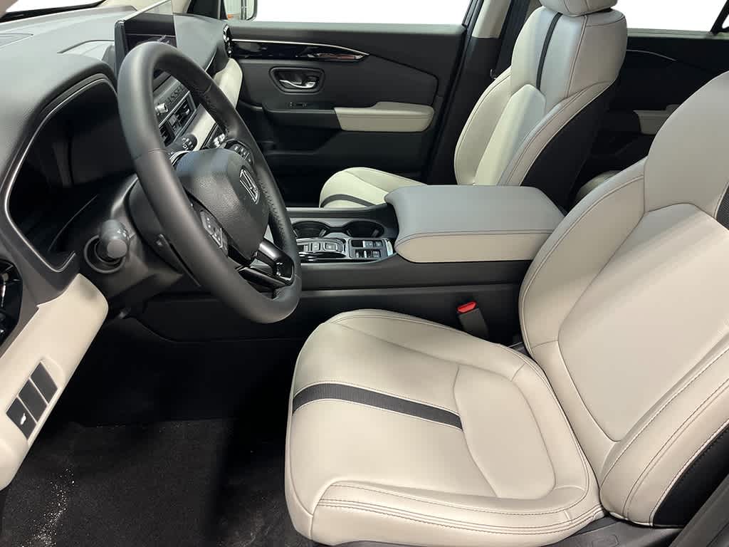 Thumbnail: 2026 Honda Passport - 14