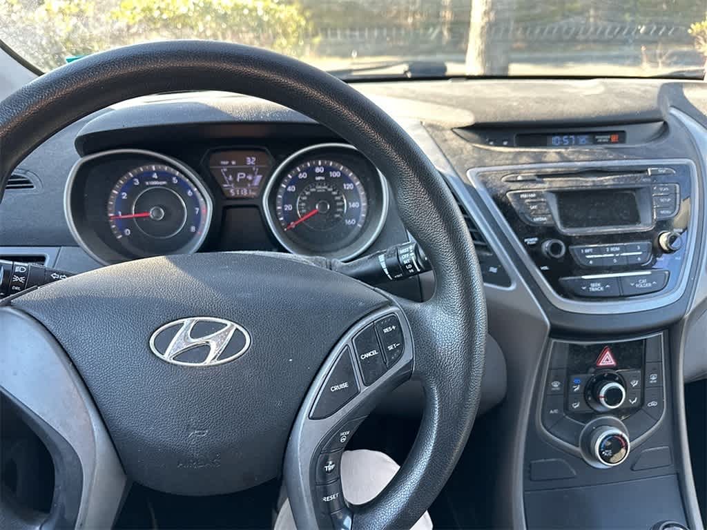 Thumbnail: 2014 Hyundai Elantra - 8