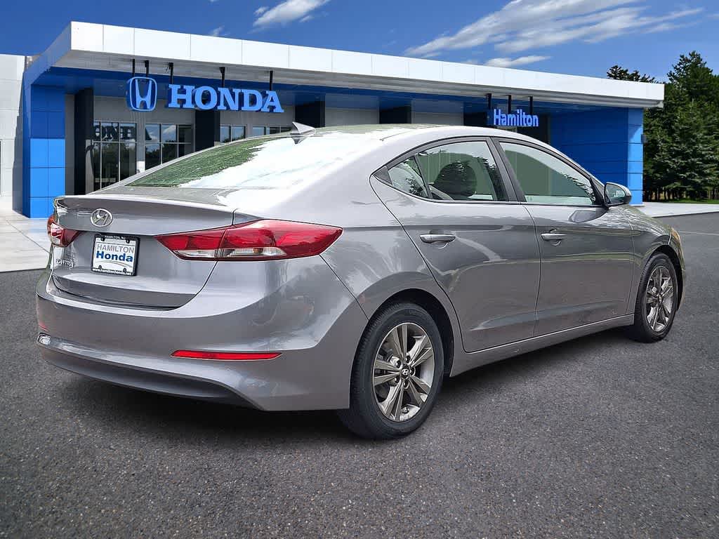 Thumbnail: 2018 Hyundai Elantra - 24