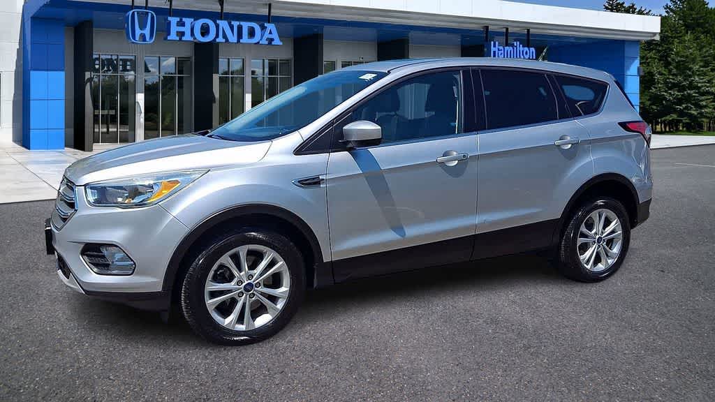Thumbnail: 2017 Ford Escape - 4