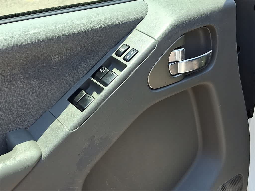 Thumbnail: 2017 Nissan Frontier - 2