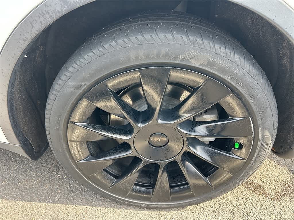 Thumbnail: 2020 Tesla Model Y - 16