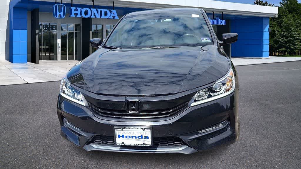 Thumbnail: 2017 Honda Accord - 3