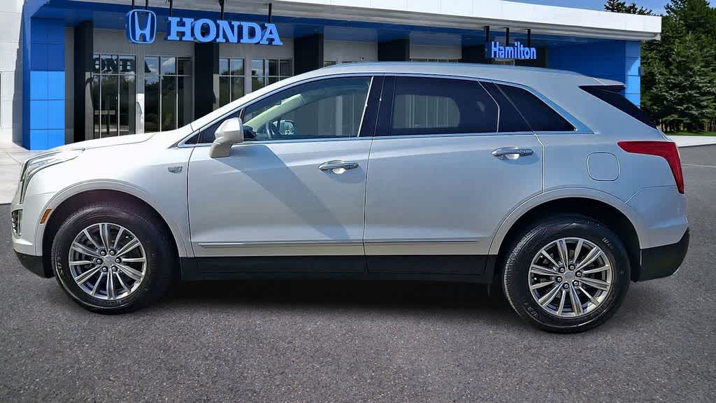 Thumbnail: 2017 Cadillac XT5 - 5