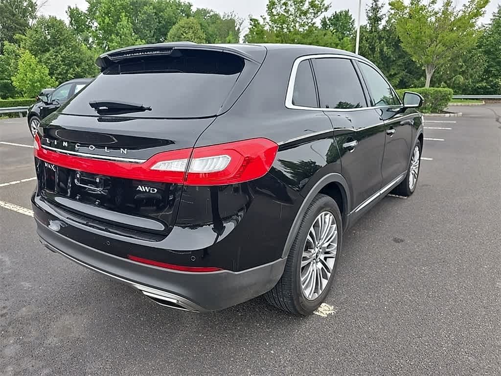 Thumbnail: 2017 Lincoln MKX - 4