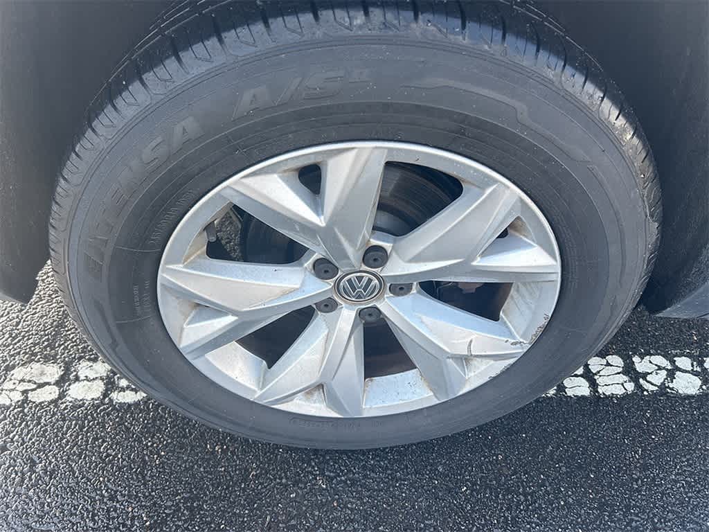 Thumbnail: 2019 Volkswagen Atlas - 10