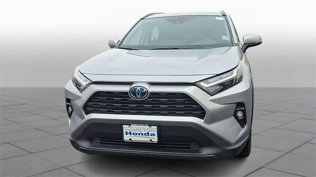 Thumbnail: 2022 Toyota RAV4 - 3