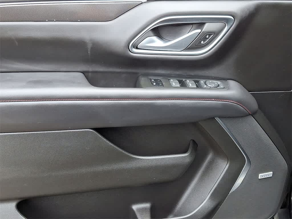 Thumbnail: 2022 Chevrolet Tahoe - 10