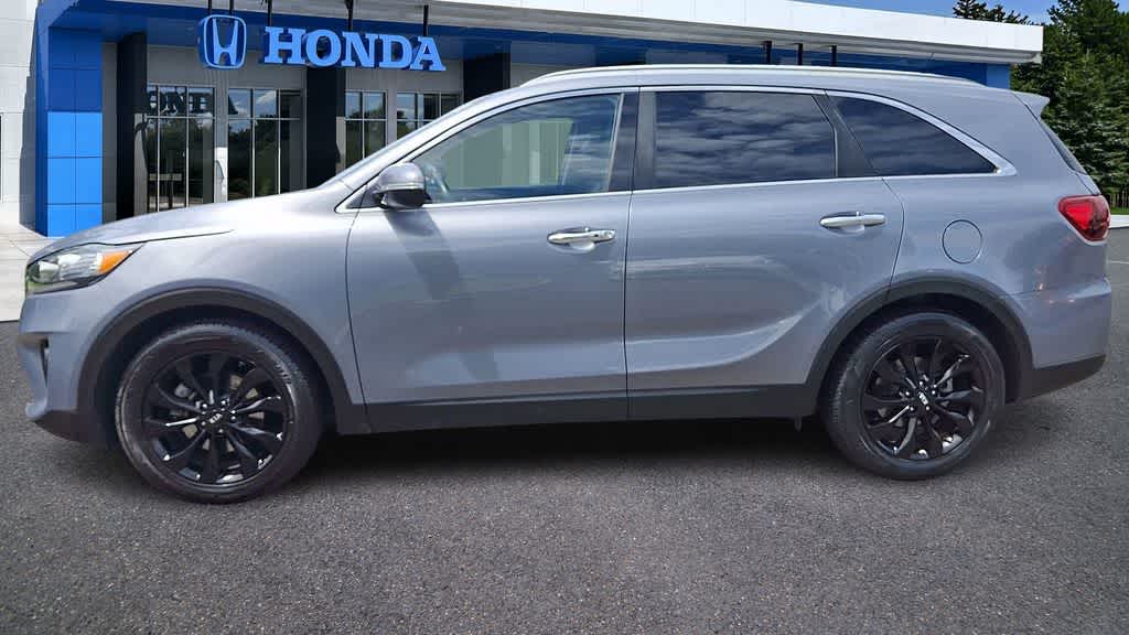 Thumbnail: 2020 Kia Sorento - 5