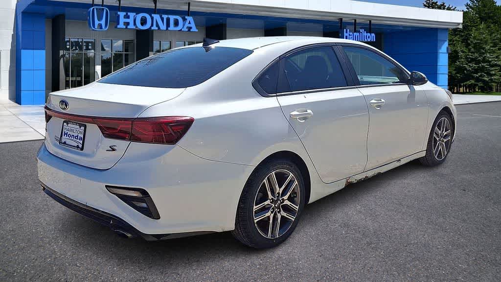 Thumbnail: 2019 Kia Forte - 8