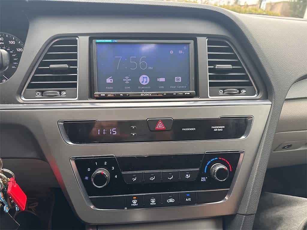 Thumbnail: 2017 Hyundai Sonata - 14