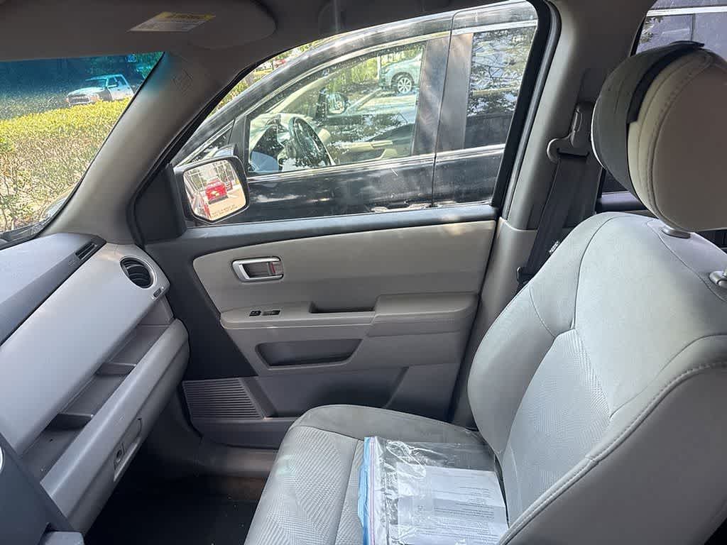 Thumbnail: 2013 Honda Pilot - 19