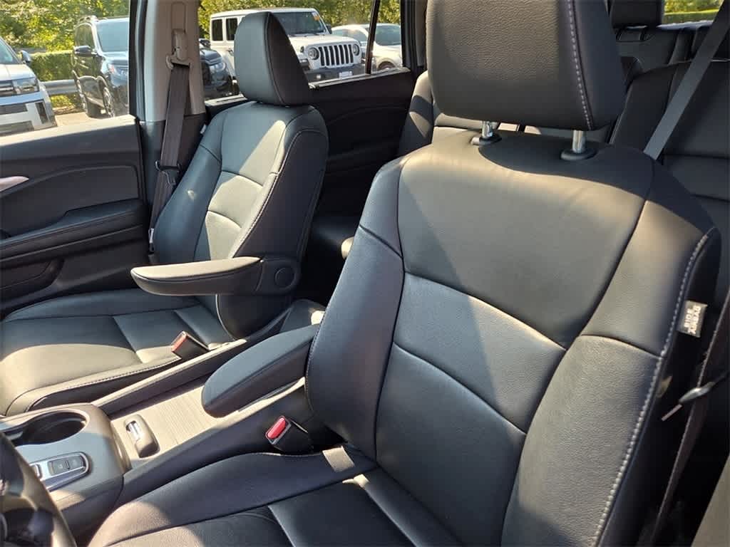 Thumbnail: 2022 Honda Pilot - 13