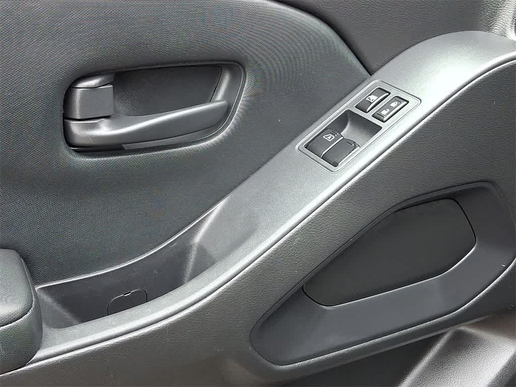 Thumbnail: 2022 Nissan Frontier - 10