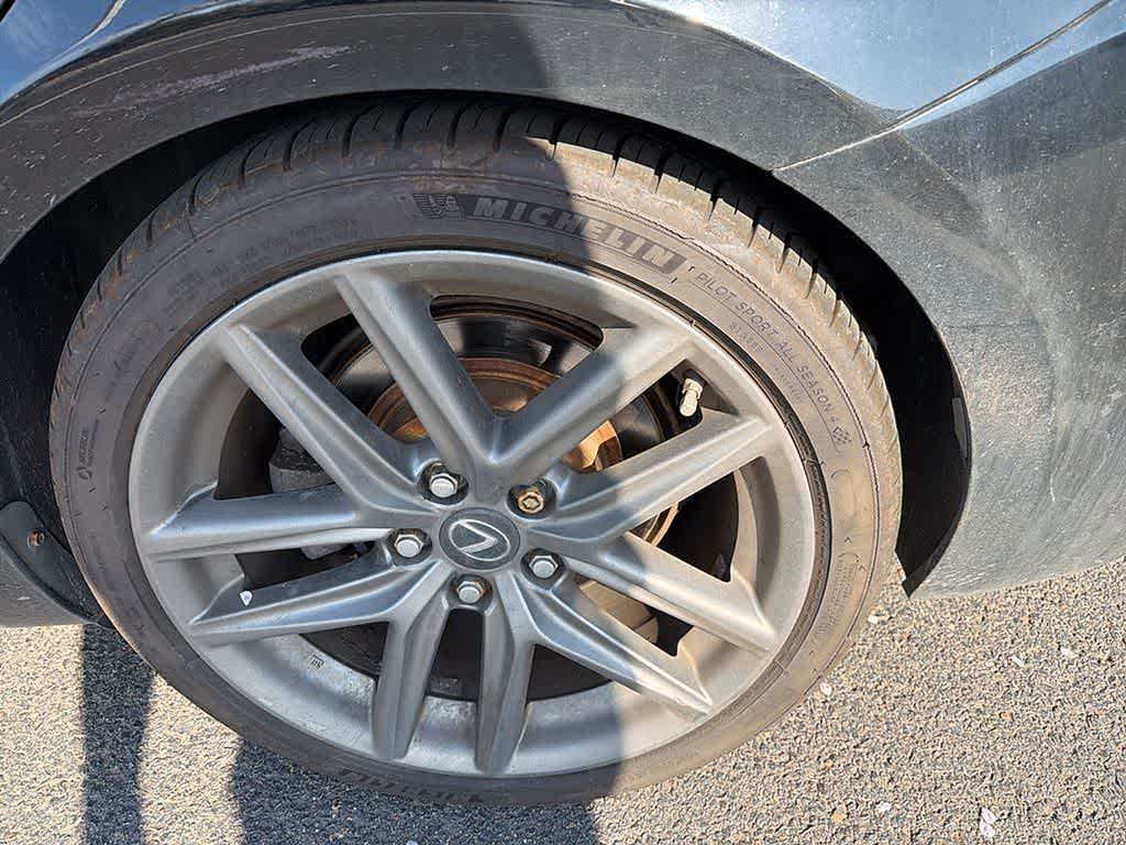 Thumbnail: 2014 Lexus IS - 9