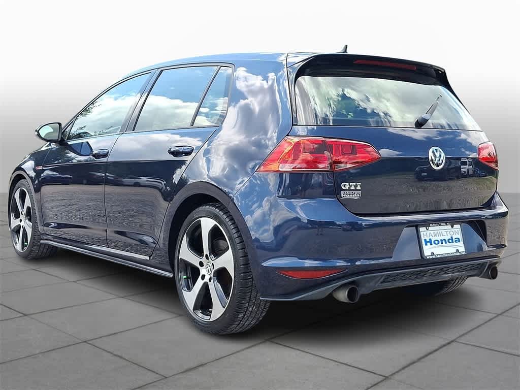 Thumbnail: 2015 Volkswagen Golf - 22