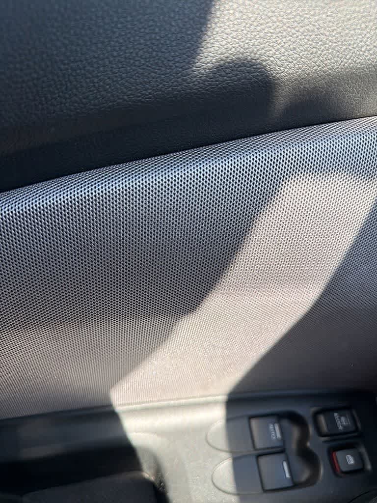 Thumbnail: 2012 Honda CR-Z - 21