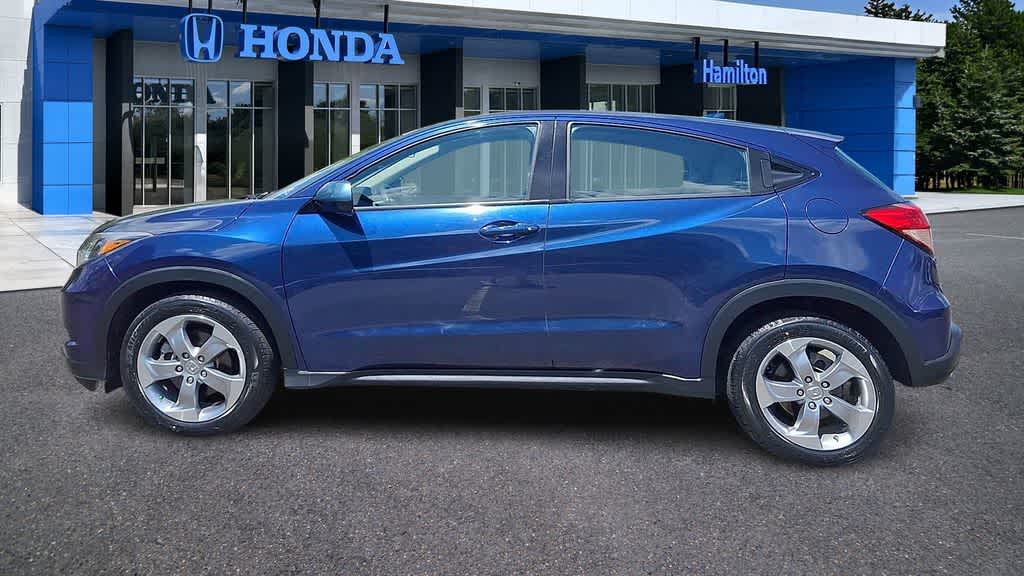 Thumbnail: 2017 Honda HR-V - 5