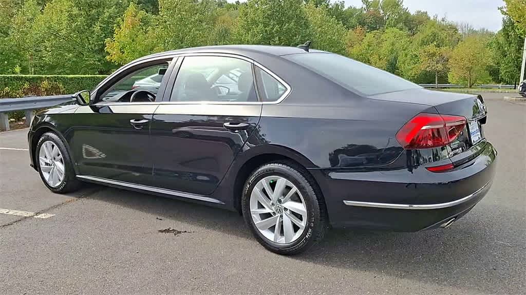Thumbnail: 2018 Volkswagen Passat - 6