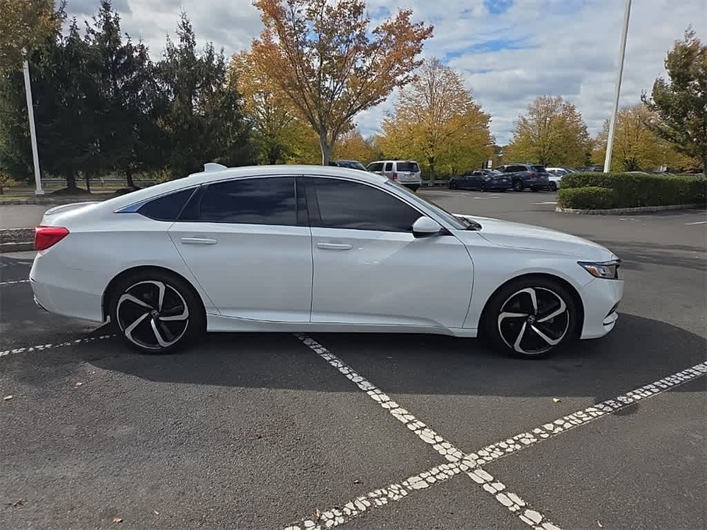 Thumbnail: 2019 Honda Accord - 4