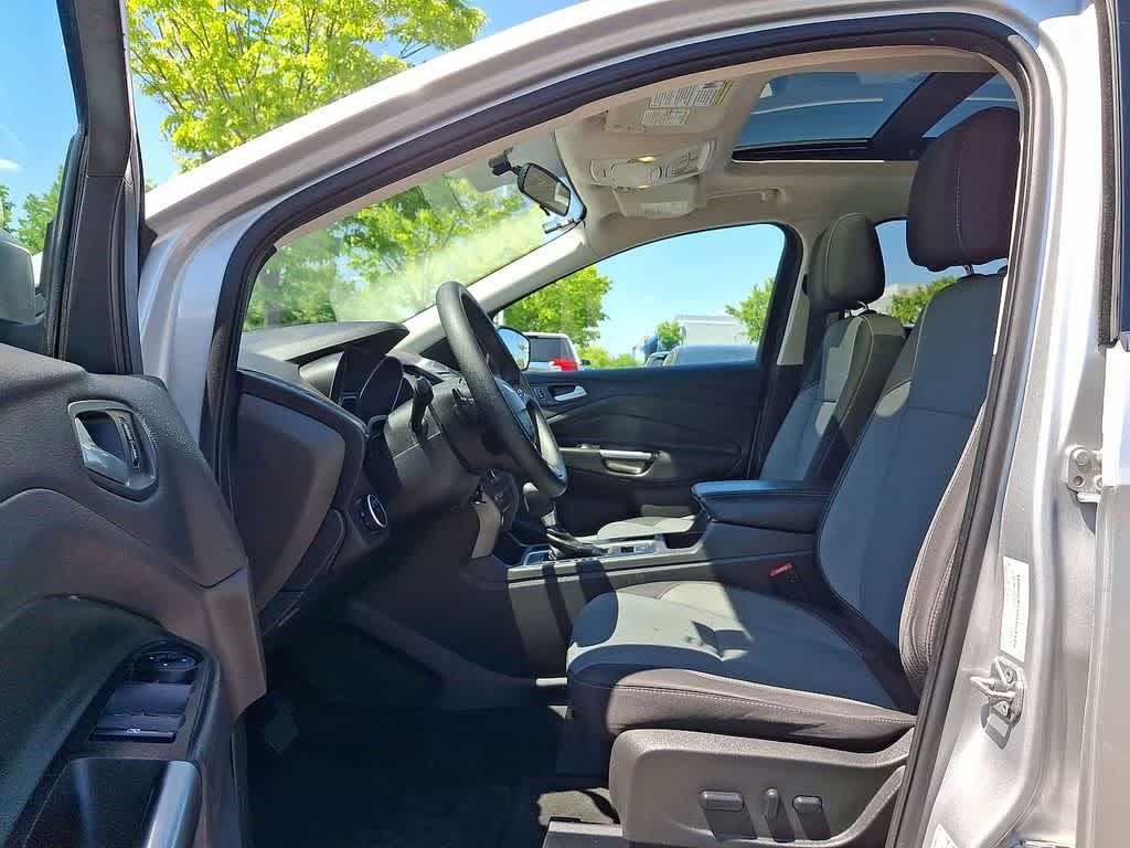 Thumbnail: 2017 Ford Escape - 11